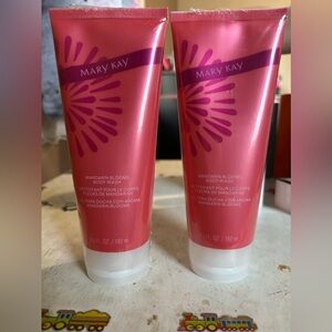 Mary Kay Mandarin Blooms Body Wash